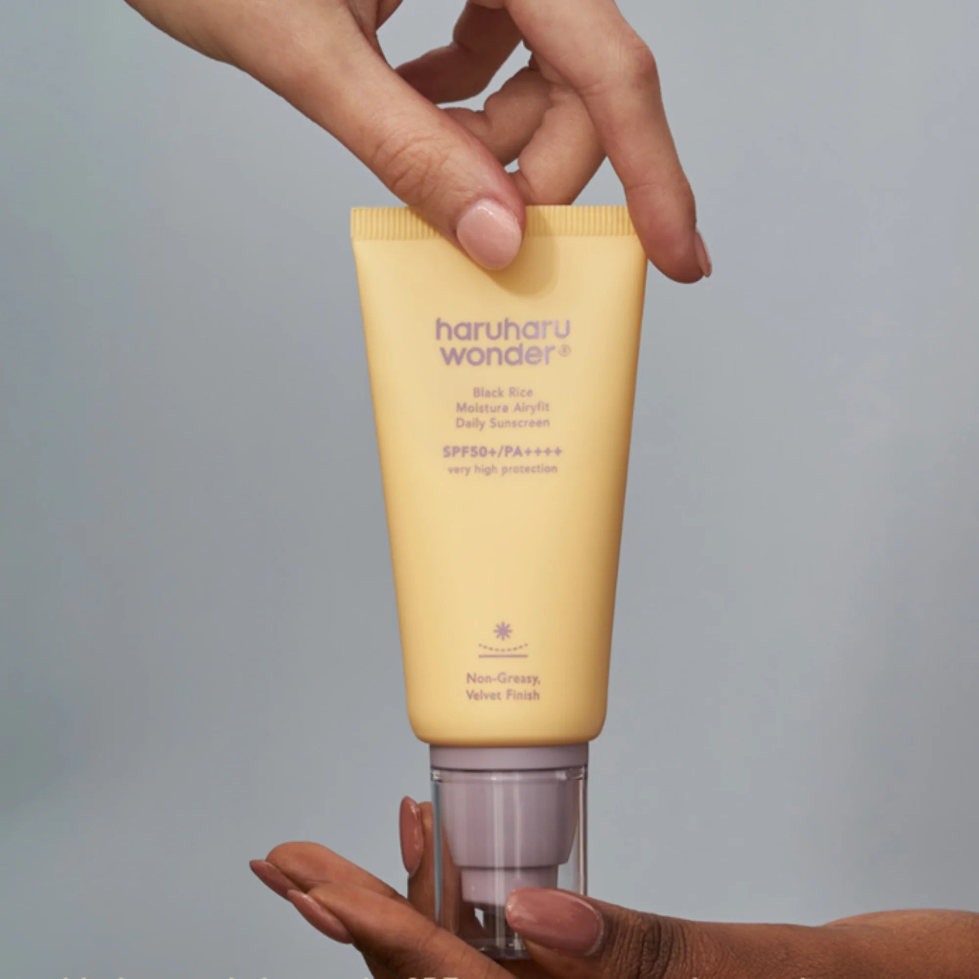 Haruharu Wonder Black Rice Moisture Airyfit Daily Sunscreen